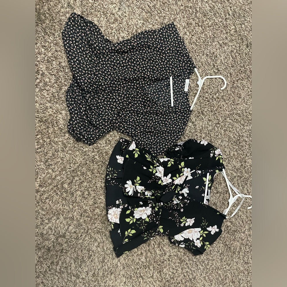 Cute peplum tops 💓